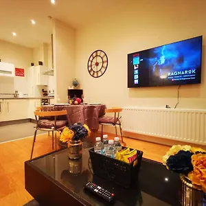 Apartment 2br Modern Luxury Loft, Belfast